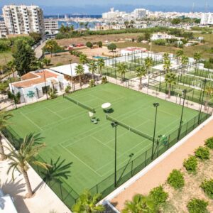 bubble-club-padel-ibiza